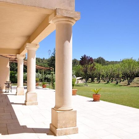 Le Jardin Des Amandiers Chateaurenard Exterior photo